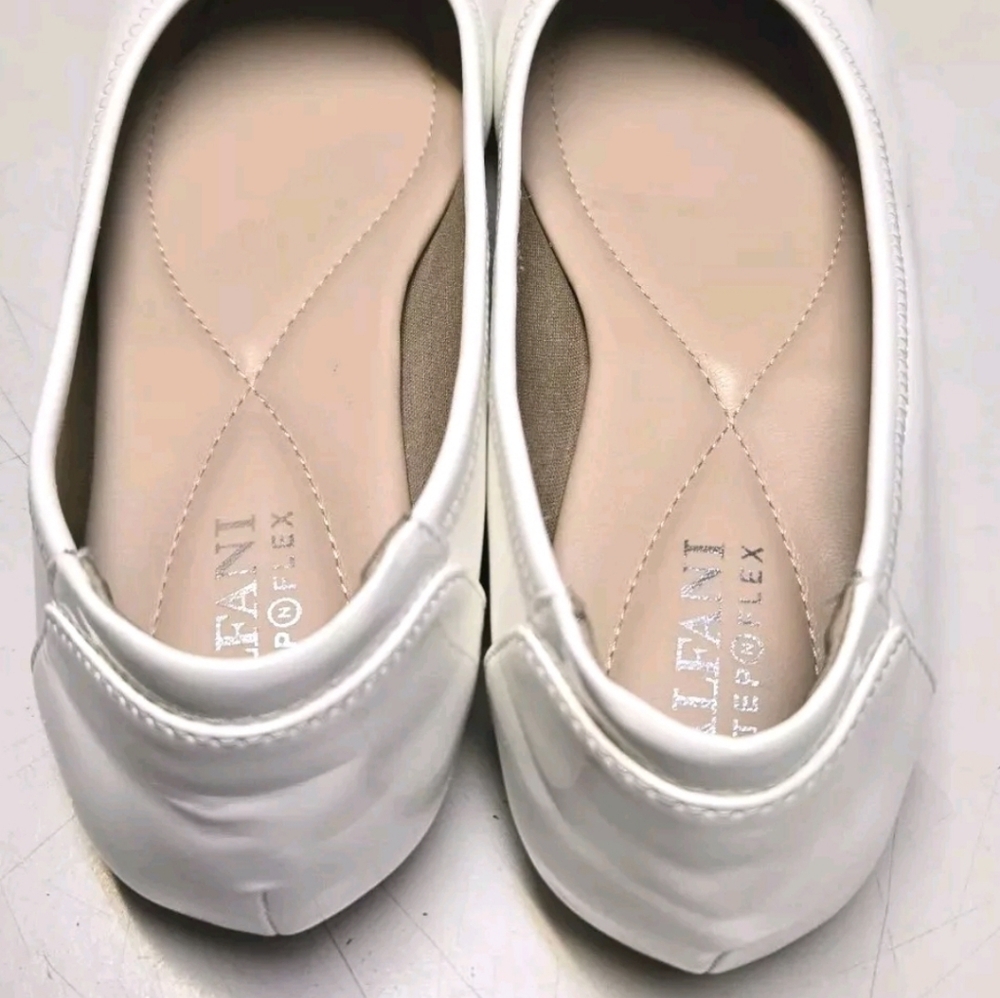 Alfani Shoes Women's White Step n Flex Tavii  Captoe Ballet Flats Size 5 M - Picture 3 of 6